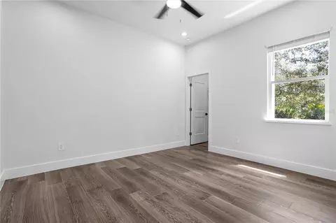Bedroom - 40401 Royal Trails Rd, Eustis, FL 32736 photo 2 of 8