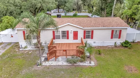 2716 Seminole Trl, Leesburg, FL 34748