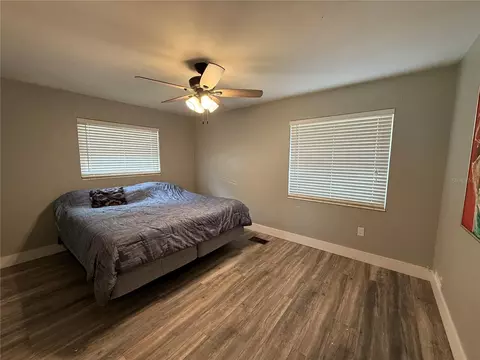 Bedroom - 925 E 10th Ave, Mount Dora, FL 32757 photo 1 of 1