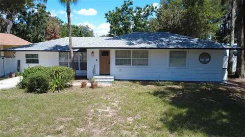 Exterior - 925 E 10th Ave, Mount Dora, FL 32757 photo 1 of 1