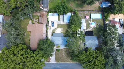 View/Area - 925 E 10th Ave, Mount Dora, FL 32757 photo 2 of 2