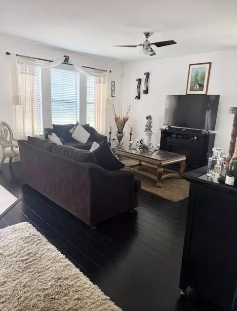Living - 338 Chickasaw Berry Rd, Ocoee, FL 34761 photo 2 of 3