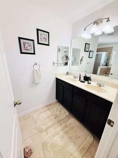 Bath - 338 Chickasaw Berry Rd, Ocoee, FL 34761 photo 1 of 4