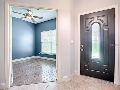 Entry Way - 1306 Rain Forest Ln, Minneola, FL 34715 photo 1 of 6
