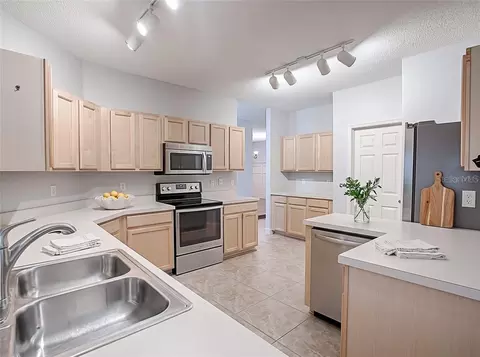 Kitchen - 1306 Rain Forest Ln, Minneola, FL 34715 photo 1 of 3