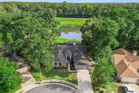 806 Oak Forest Ct, Deland, FL 32724