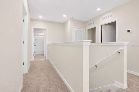 Entry Way - 1021 Silverbell Trl, Saint Cloud, FL 34771 photo 4 of 6
