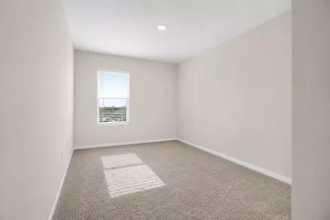 Bedroom - 1021 Silverbell Trl, Saint Cloud, FL 34771 photo 5 of 7
