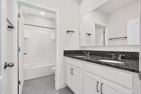 Entry Way - 1021 Silverbell Trl, Saint Cloud, FL 34771 photo 5 of 6
