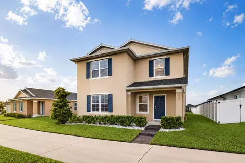 Exterior - 1021 Silverbell Trl, Saint Cloud, FL 34771 photo 2 of 6