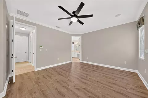 Bedroom - 1070 Ceasars Ct, Mount Dora, FL 32757 photo 7 of 8