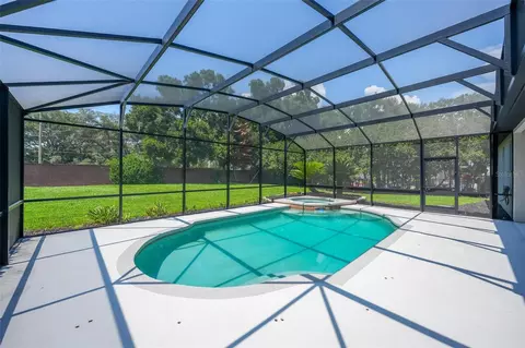 Exterior - 1070 Ceasars Ct, Mount Dora, FL 32757 photo 13 of 16