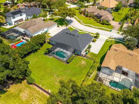 View/Area - 1070 Ceasars Ct, Mount Dora, FL 32757 photo 9 of 16