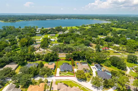View/Area - 1070 Ceasars Ct, Mount Dora, FL 32757 photo 11 of 16