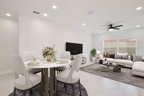 Dining - 226 W Herrick Ave, Eustis, FL 32726 photo 1 of 2