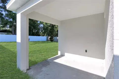 Exterior - 226 W Herrick Ave, Eustis, FL 32726 photo 5 of 5