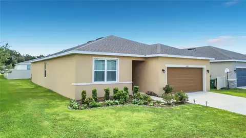 Exterior - 3947 Mayhill Loop, Eustis, FL 32736 photo 1 of 3