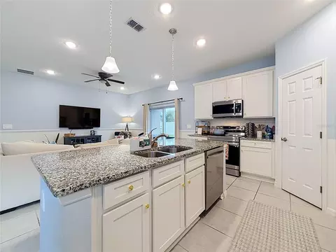 Kitchen - 3947 Mayhill Loop, Eustis, FL 32736 photo 3 of 5