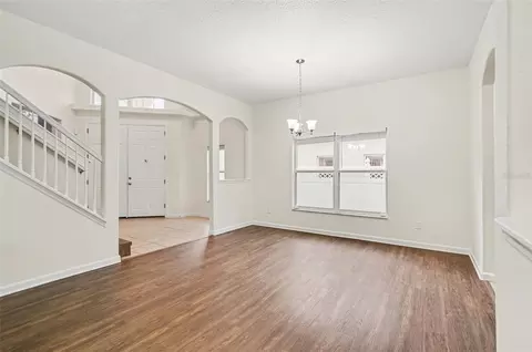 Living - 10546 Willow Ridge Loop, Orlando, FL 32825 photo 2 of 6