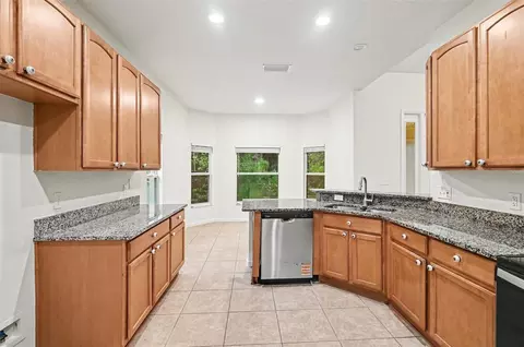 Kitchen - 10546 Willow Ridge Loop, Orlando, FL 32825 photo 1 of 1