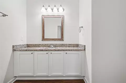 Bath - 10546 Willow Ridge Loop, Orlando, FL 32825 photo 4 of 4
