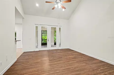 Living - 10546 Willow Ridge Loop, Orlando, FL 32825 photo 3 of 6