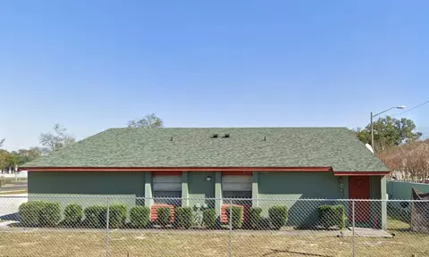 1962 Crystal Grove Dr, Lakeland, FL 33801