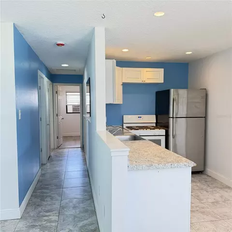 Entry Way - 2884 Tropic Rd, Melbourne, FL 32935 photo 1 of 3