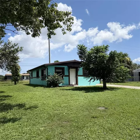 2884 Tropic Rd, Melbourne, FL 32935