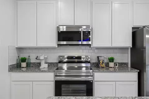 Kitchen - 5955 Lyon Rd, Spring Hill, FL 34606 photo 5 of 5