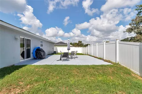 Exterior - 1 Laurel Pass Ln, Ocala, FL 34480 photo 5 of 7