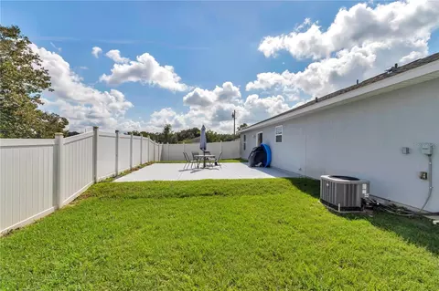 Exterior - 1 Laurel Pass Ln, Ocala, FL 34480 photo 6 of 7