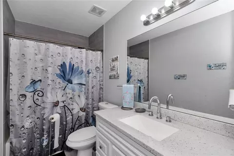 Bath - 1 Laurel Pass Ln, Ocala, FL 34480 photo 6 of 6