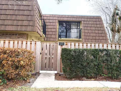 5371 Bamboo Ct #401, Orlando, FL 32811