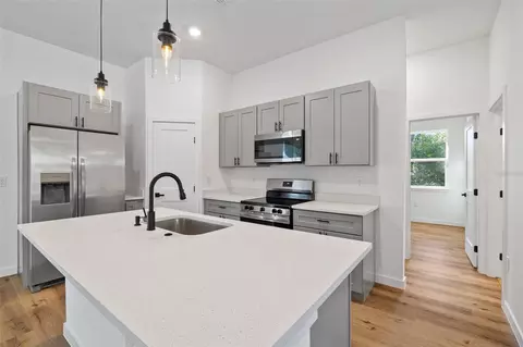 Kitchen - 6460 SW 129 Loop, Ocala, FL 34473 photo 2 of 5