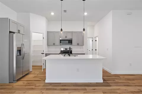 Kitchen - 6460 SW 129 Loop, Ocala, FL 34473 photo 1 of 5