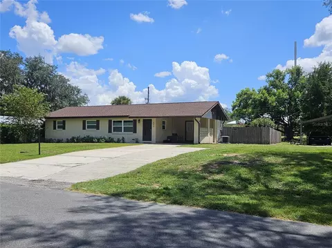 828 Overhill Rd, Deland, FL 32720