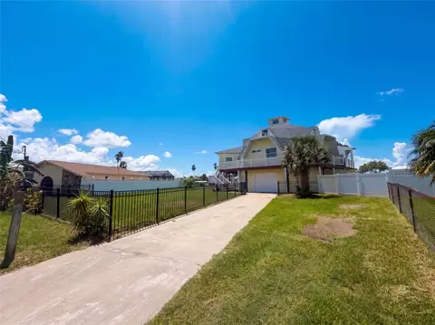 Exterior - 4100 Flamingo Blvd, Hernando Beach, FL 34607 photo 3 of 16