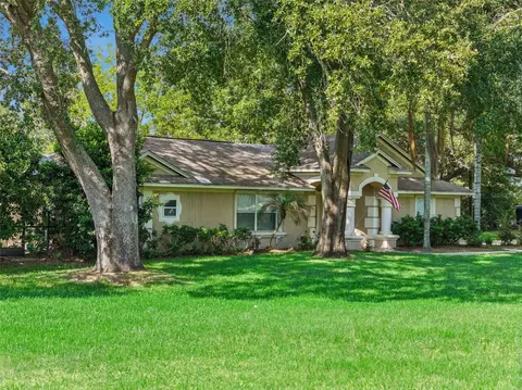 Exterior - 10603 Moore Rd, Gotha, FL 34734 photo 2 of 6