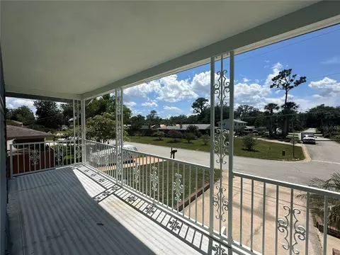 Exterior - 172 Seminole Dr, Ormond Beach, FL 32174 photo 4 of 12