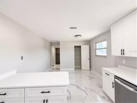 Kitchen - 172 Seminole Dr, Ormond Beach, FL 32174 photo 3 of 4