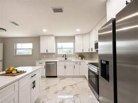 Kitchen - 172 Seminole Dr, Ormond Beach, FL 32174 photo 4 of 4