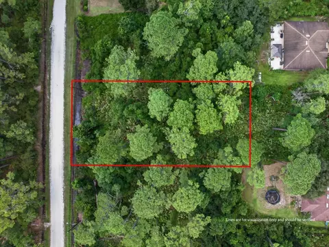 10 Th Ave, Deland, FL 32724