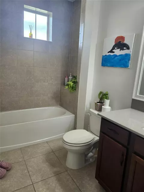 Bath - 6691 Alder Rd, Harmony, FL 34773 photo 4 of 5