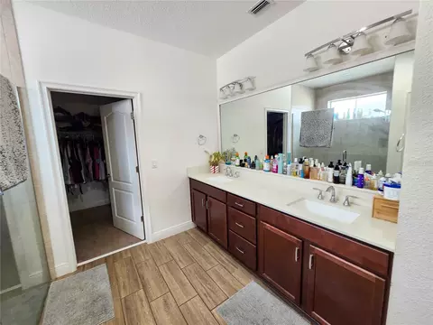 Bath - 6691 Alder Rd, Harmony, FL 34773 photo 1 of 5