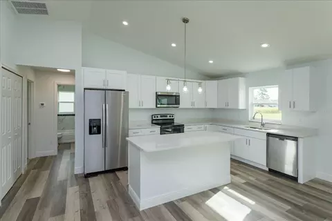 Kitchen - 31 Pine Run Ter, Ocala, FL 34472 photo 1 of 2
