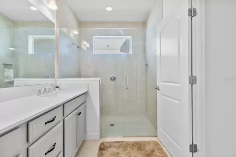 Bath - 7453 Wing Span Way, Saint Cloud, FL 34773 photo 2 of 3