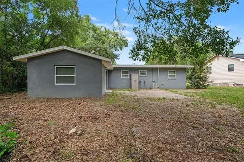 Exterior - 1339 E Jackson Ave, Mount Dora, FL 32757 photo 2 of 2