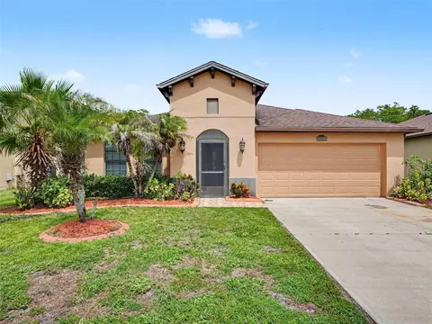 2721 Eagle Cliff Dr, Kissimmee, FL 34746