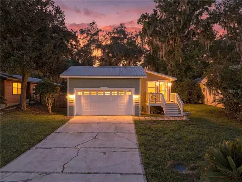 905 Saint Johns Ave, Green Cove Springs, FL 32043